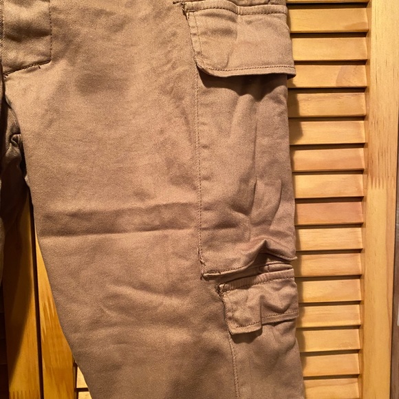 Cargo Pants - Picture 7 of 9